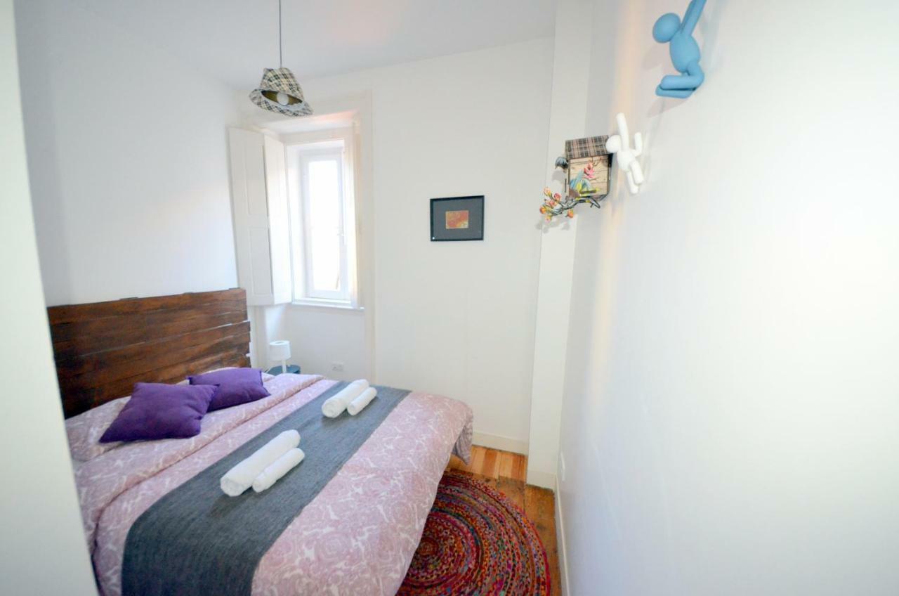 The Color Hostel Lisbon Room photo